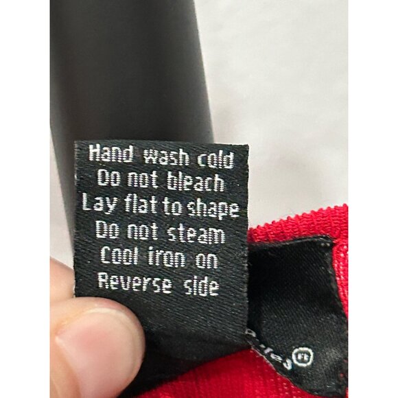 Studio V By Versailles Womens Red Sweater V Neck Size L - Picture 7 of 8